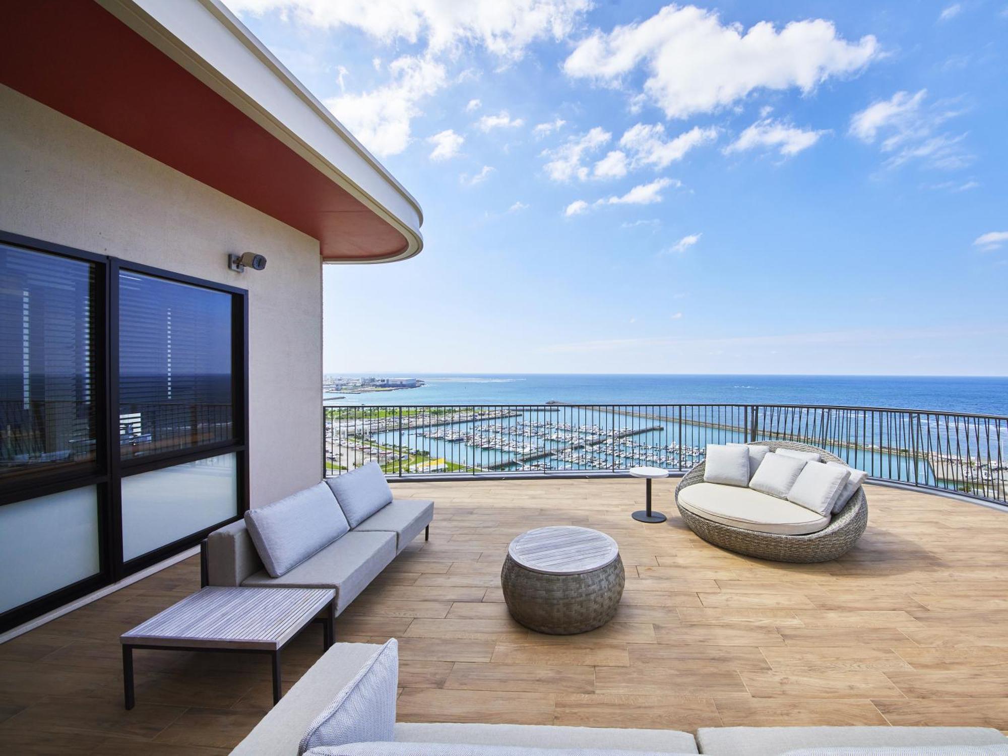 โรงแรมโอกินาว่า พรินซ์ โอเชี่ยนวิว โรงแรม 5*