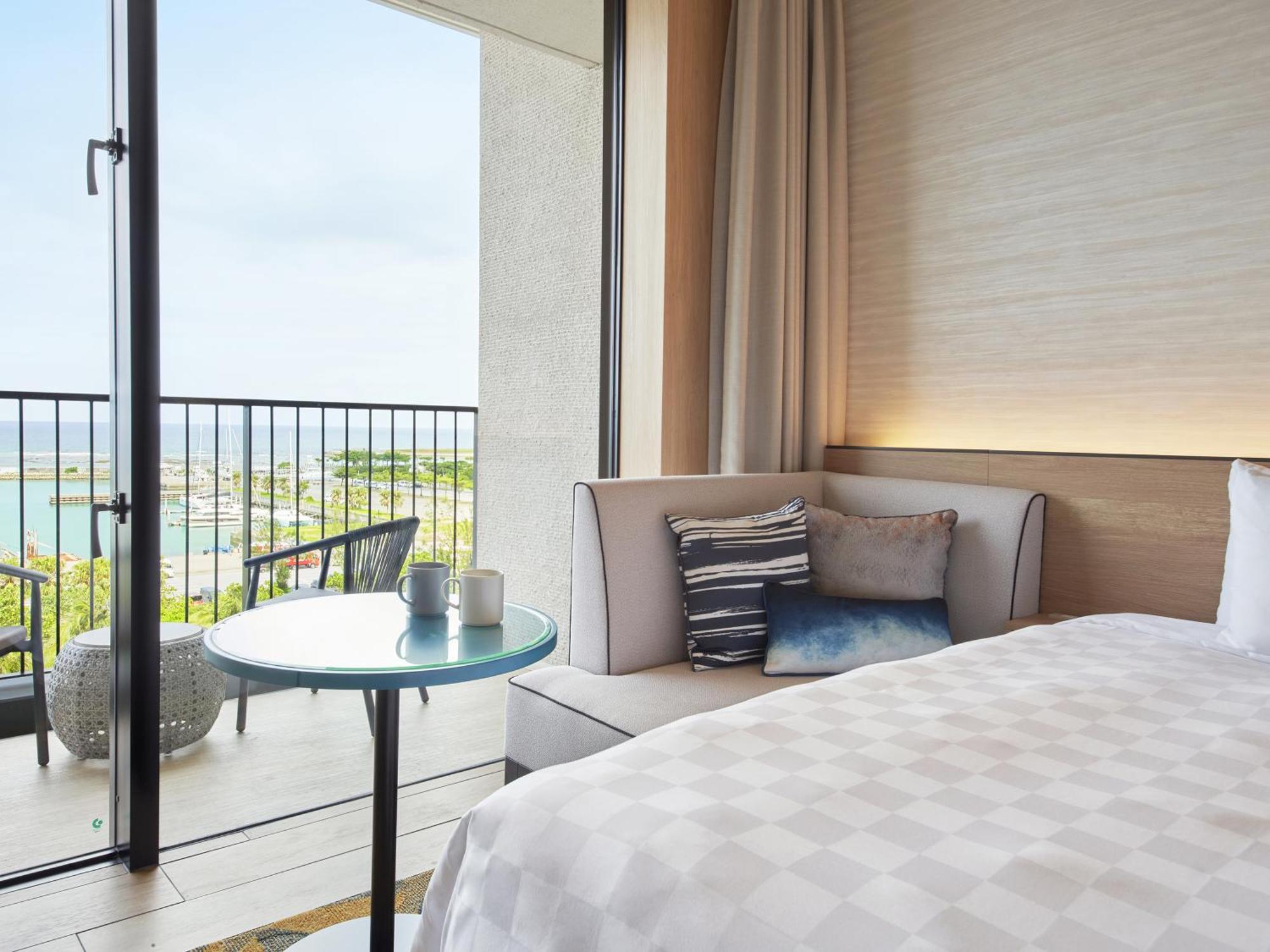 โรงแรมโอกินาว่า พรินซ์ โอเชี่ยนวิว โรงแรม 5*