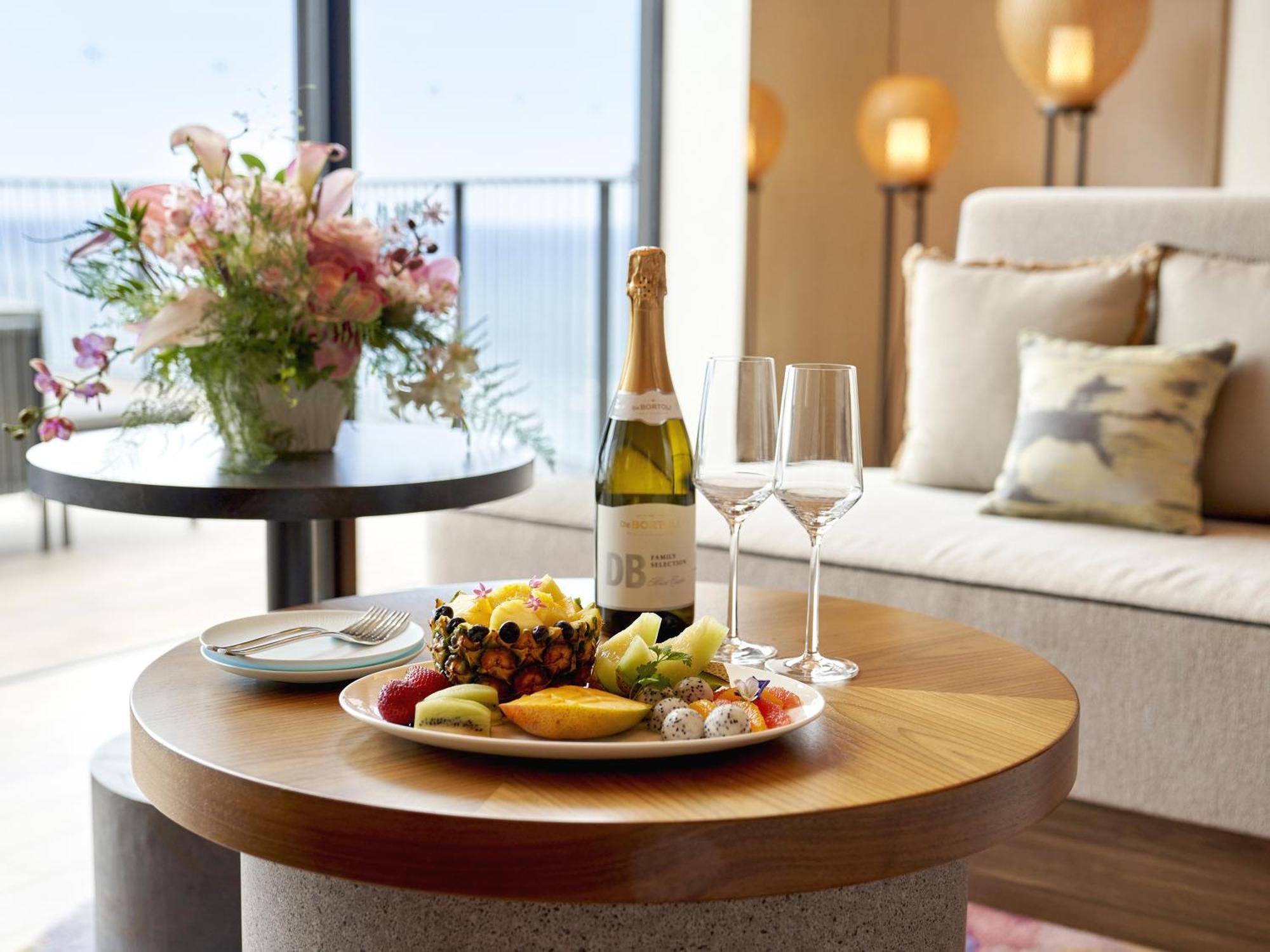 โรงแรมโอกินาว่า พรินซ์ โอเชี่ยนวิว 5* กิโนวัน